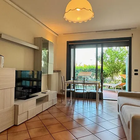 Appartamento Opale Oasis - With 5 Swimming Pools - By Tourquoisevea Desenzano del Garda